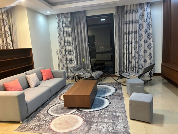 ⭐️cho thue can ho r1cho thue can ho r1 royal city - 150m2 |3pn|, noi that moi lam lai; 0913853686